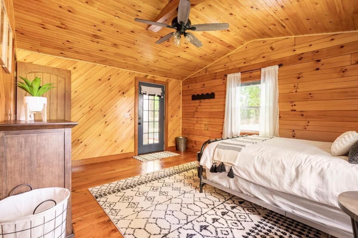 Secluded Wooded Cabin Near The Hocking Hills New Straitsville Exteriér fotografie