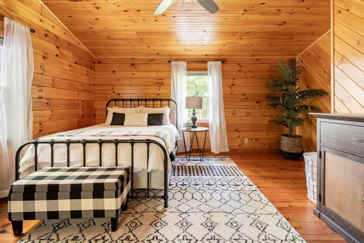 Secluded Wooded Cabin Near The Hocking Hills New Straitsville Exteriér fotografie